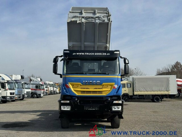 Iveco 340T45 Trakker 8x4 Bordmatik Links+Hinten 351TKM - Кипер: слика 3 Iveco 340T45 Trakker 8x4 Bordmatik Links+Hinten 351TKM - Кипер: слика 3
