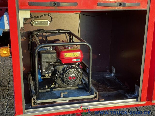 MAN 18.280 4x4 Feuerwehr 25m Höhe Rettungskorb - Противпожарен камион: слика 3 MAN 18.280 4x4 Feuerwehr 25m Höhe Rettungskorb - Противпожарен камион: слика 3