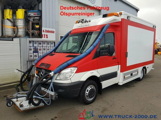 Mercedes-Benz 515 CDI Ölspurreiniger Technik Bj. 2013 TÜV NEU - Возило за метење: слика 1 Mercedes-Benz 515 CDI Ölspurreiniger Technik Bj. 2013 TÜV NEU - Возило за метење: слика 1