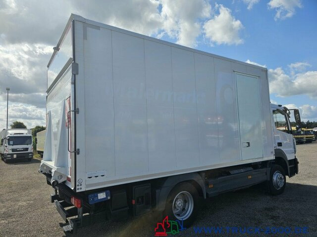 Mercedes-Benz Atego 1221 Koffer Ladebordwand 1.5t. seitl. Tür - Камион сандучар: слика 2 Mercedes-Benz Atego 1221 Koffer Ladebordwand 1.5t. seitl. Tür - Камион сандучар: слика 2