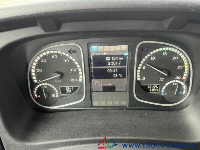 Mercedes-Benz Atego 923 3 Sitze + Klima + AHK + NUR 60.153 Km - Камион со платформа: слика 4 Mercedes-Benz Atego 923 3 Sitze + Klima + AHK + NUR 60.153 Km - Камион со платформа: слика 4