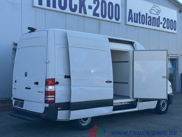 Mercedes-Benz Sprinter 316 Frisch Tiefkühler Carrier Xarios350 - Комбе ладилник: слика 4 Mercedes-Benz Sprinter 316 Frisch Tiefkühler Carrier Xarios350 - Комбе ладилник: слика 4