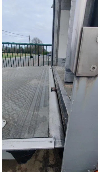 Dhollandia Tailgate / Loadboard / Laadklep / Achtersluitklep 2000 kg MBB / Palfinger / B.A.R. Cargolift - Заден лифт за утовар: слика 3 Dhollandia Tailgate / Loadboard / Laadklep / Achtersluitklep 2000 kg MBB / Palfinger / B.A.R. Cargolift - Заден лифт за утовар: слика 3