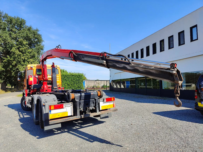 MAN TGA 28.310 Container / Fassi F130 - Камион со кука за подигање, Камион со кран: слика 2 MAN TGA 28.310 Container / Fassi F130 - Камион со кука за подигање, Камион со кран: слика 2