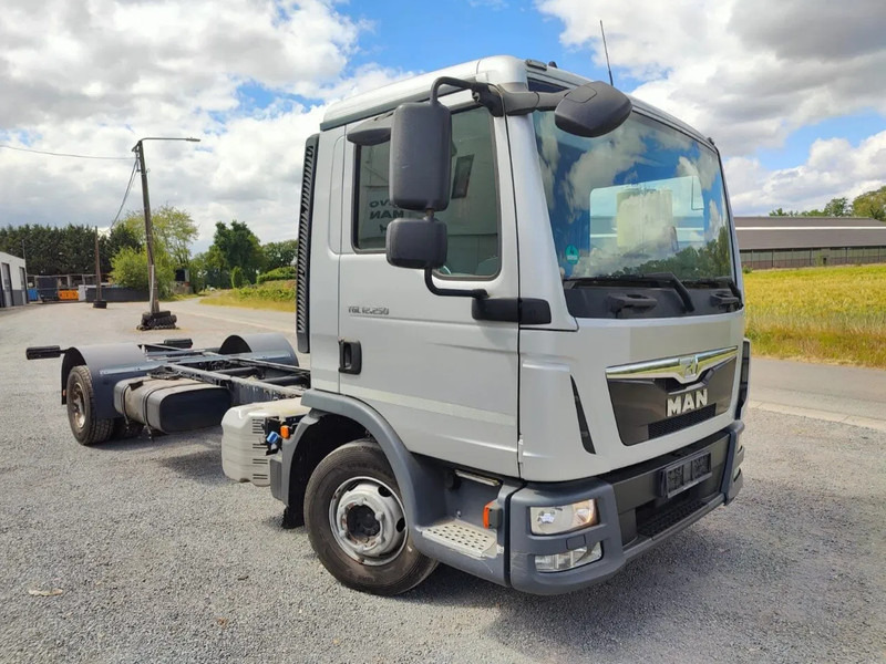 MAN TGL 12.250 Chassis cabine Euro6 - Камион со кабинска шасија: слика 1 MAN TGL 12.250 Chassis cabine Euro6 - Камион со кабинска шасија: слика 1