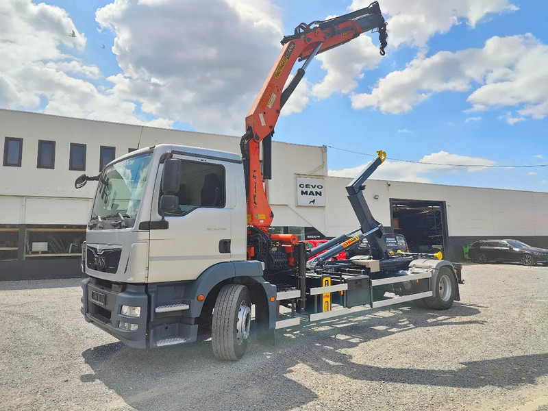 MAN TGM 18.290 4x2 Euro 6 + Crane Palfinger PK15500 - Камион со кука за подигање, Камион со кран: слика 1 MAN TGM 18.290 4x2 Euro 6 + Crane Palfinger PK15500 - Камион со кука за подигање, Камион со кран: слика 1