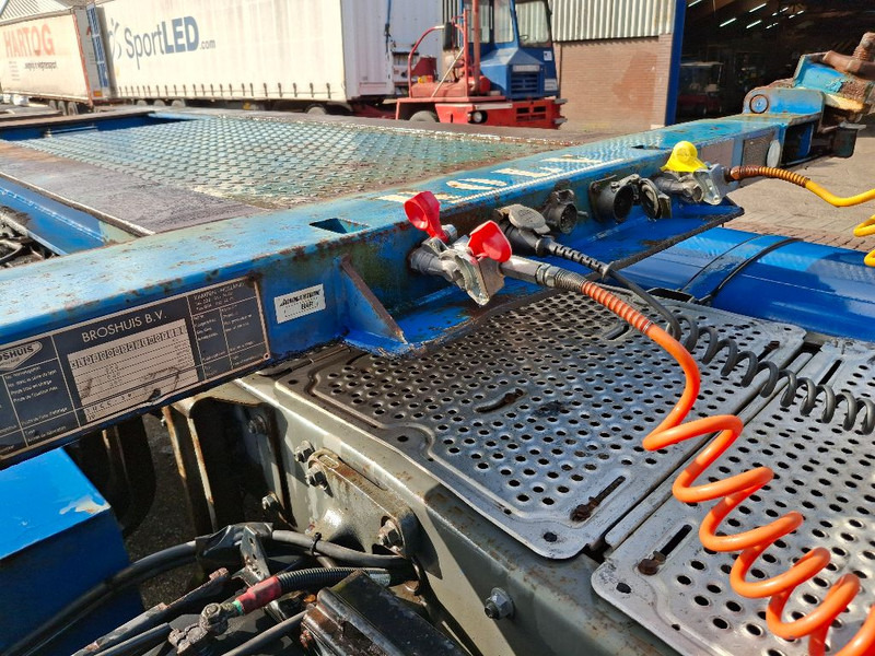 Broshuis 3UCC 39 EU - Транспортер на контејнер/ Полуприколка со променливо тело: слика 4 Broshuis 3UCC 39 EU - Транспортер на контејнер/ Полуприколка со променливо тело: слика 4