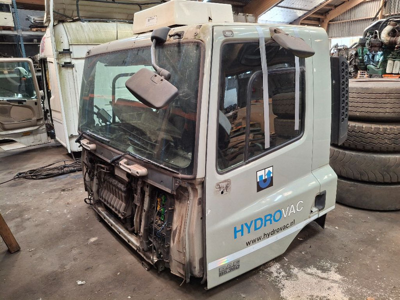 DAF CF 85.360 - Кабина и ентериер: слика 1 DAF CF 85.360 - Кабина и ентериер: слика 1