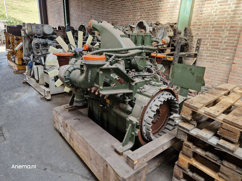 MTU (MERCEDES-BENZ) 12V 2000 - Мотор: слика 4 MTU (MERCEDES-BENZ) 12V 2000 - Мотор: слика 4