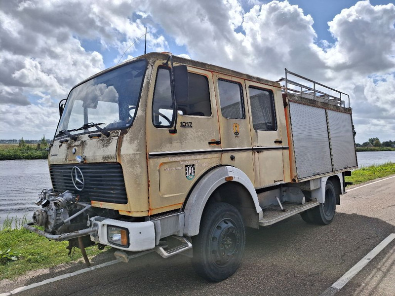 Mercedes-Benz 1017 - Противпожарен камион: слика 1 Mercedes-Benz 1017 - Противпожарен камион: слика 1