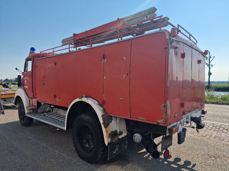 Mercedes-Benz LAF 322 4x4 - Противпожарен камион: слика 4 Mercedes-Benz LAF 322 4x4 - Противпожарен камион: слика 4