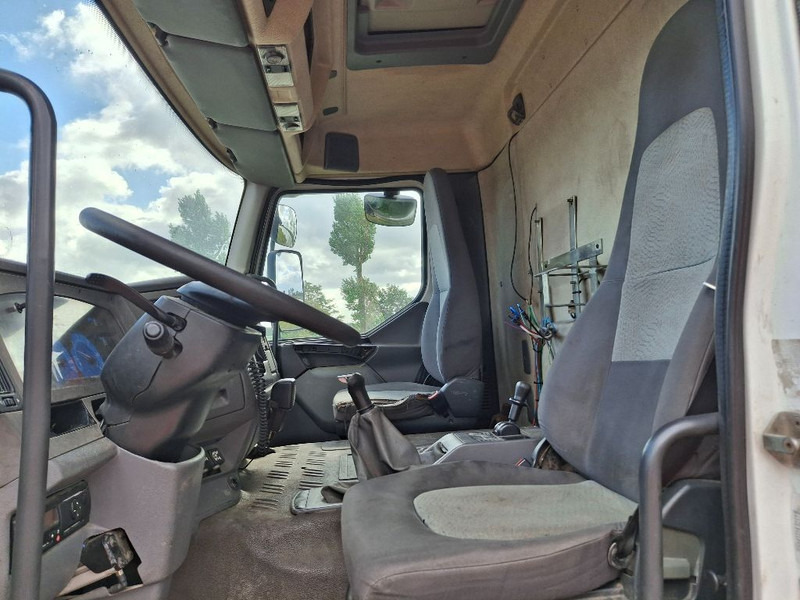 Renault PREMIUM 270 GAS / LPG - Камион цистерна: слика 4 Renault PREMIUM 270 GAS / LPG - Камион цистерна: слика 4