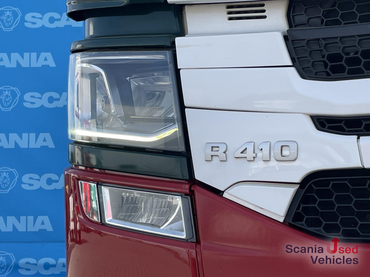 SCANIA R 410 A4x2NA RETARDER ADR FL LED ACC - Камион влекач: слика 2 SCANIA R 410 A4x2NA RETARDER ADR FL LED ACC - Камион влекач: слика 2