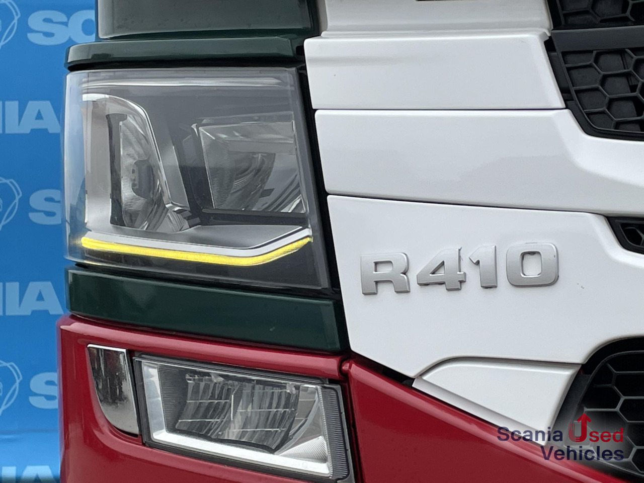 SCANIA R 410 A4x2NA RETARDER ADR FL LED ACC - Камион влекач: слика 2 SCANIA R 410 A4x2NA RETARDER ADR FL LED ACC - Камион влекач: слика 2