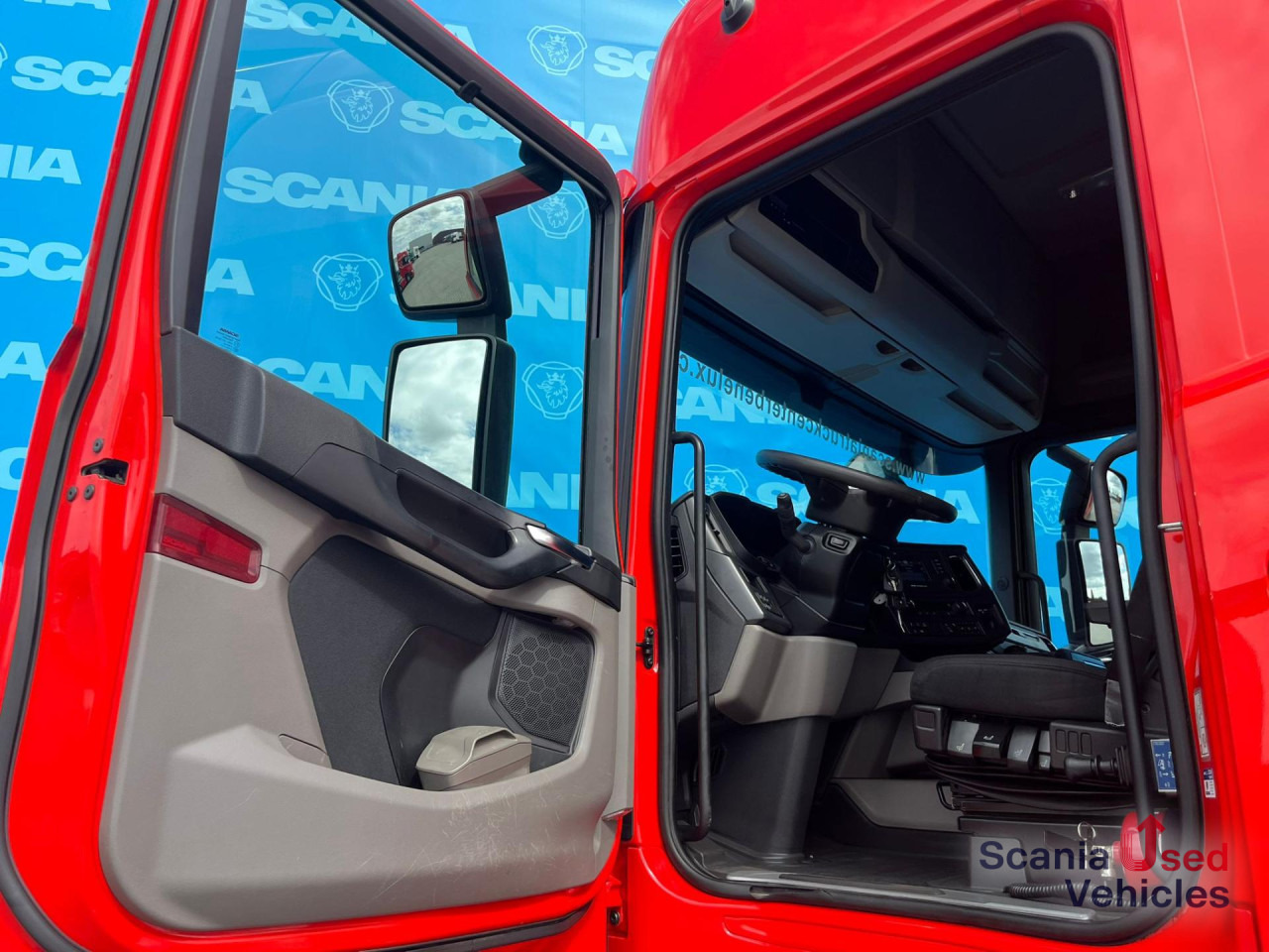 Камион влекач SCANIA R 450 A4x2NA RETARDER 8T DIFF-L HYDRO LOW MILEAGE: слика 15