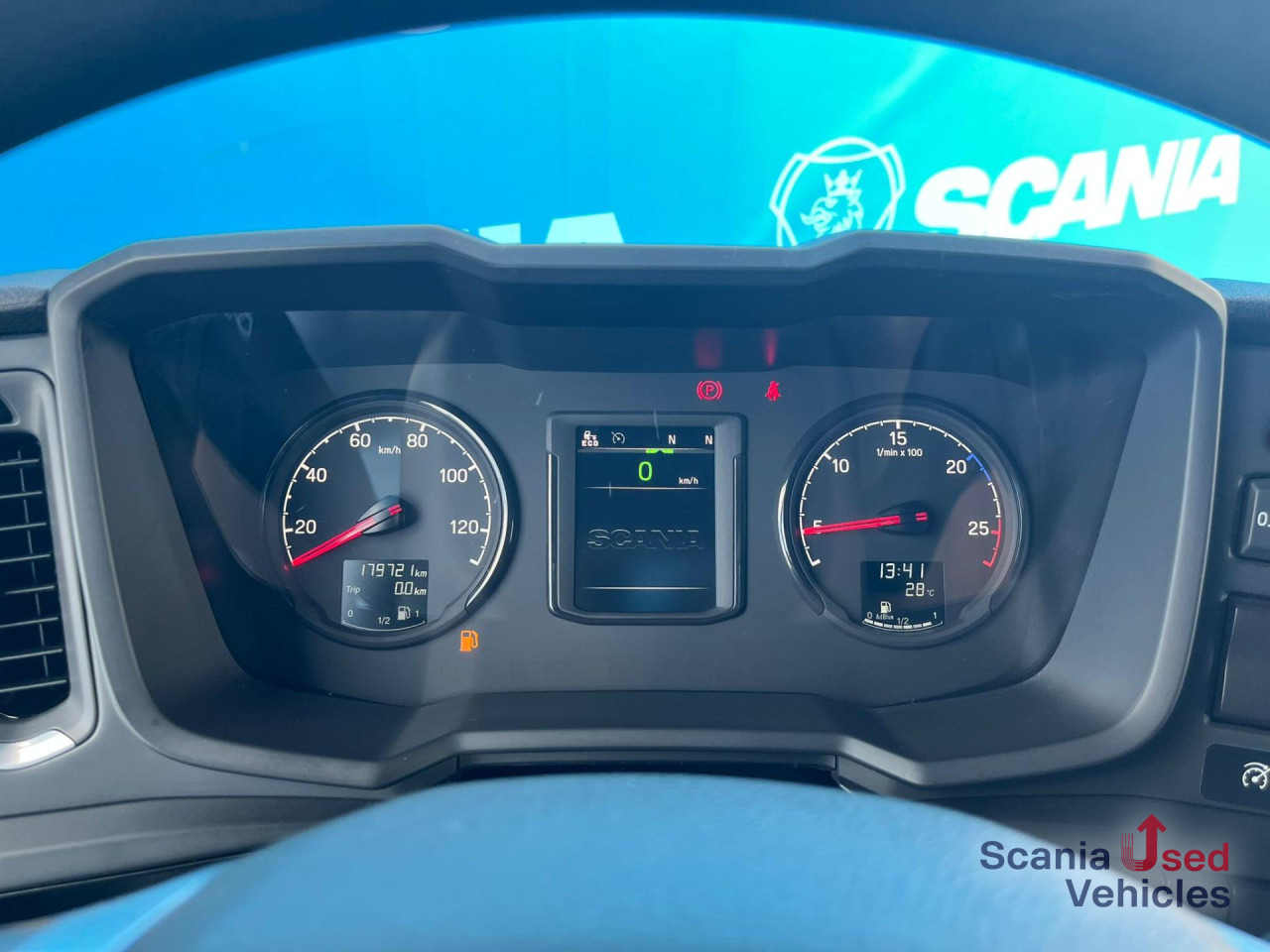 Камион влекач SCANIA R 450 A4x2NA RETARDER 8T DIFF-L HYDRO LOW MILEAGE: слика 7