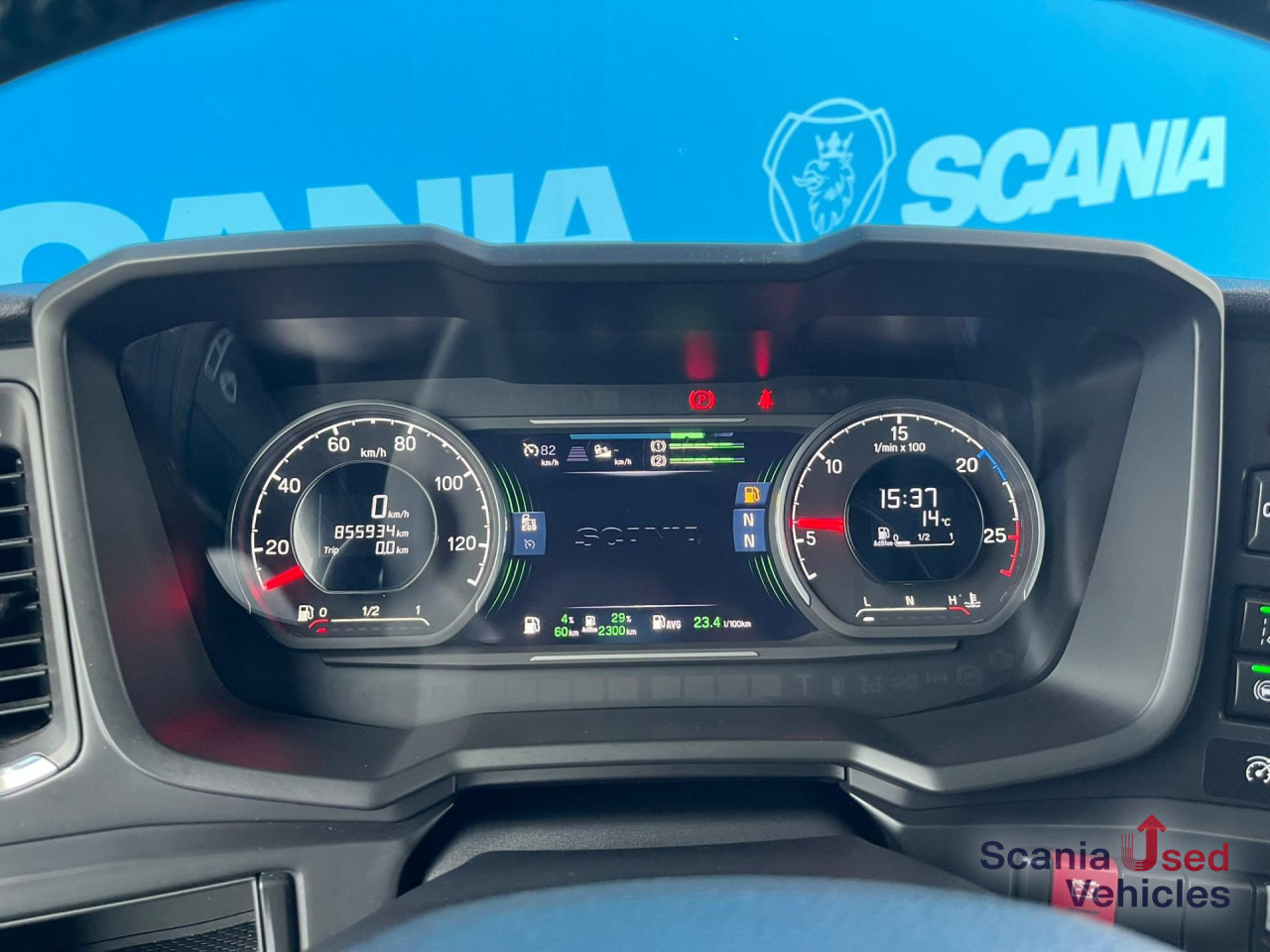 SCANIA R 450 A4x2NA RETARDER DIFF-L 8T PTO ADR-FL SMART2 - Камион влекач: слика 4 SCANIA R 450 A4x2NA RETARDER DIFF-L 8T PTO ADR-FL SMART2 - Камион влекач: слика 4