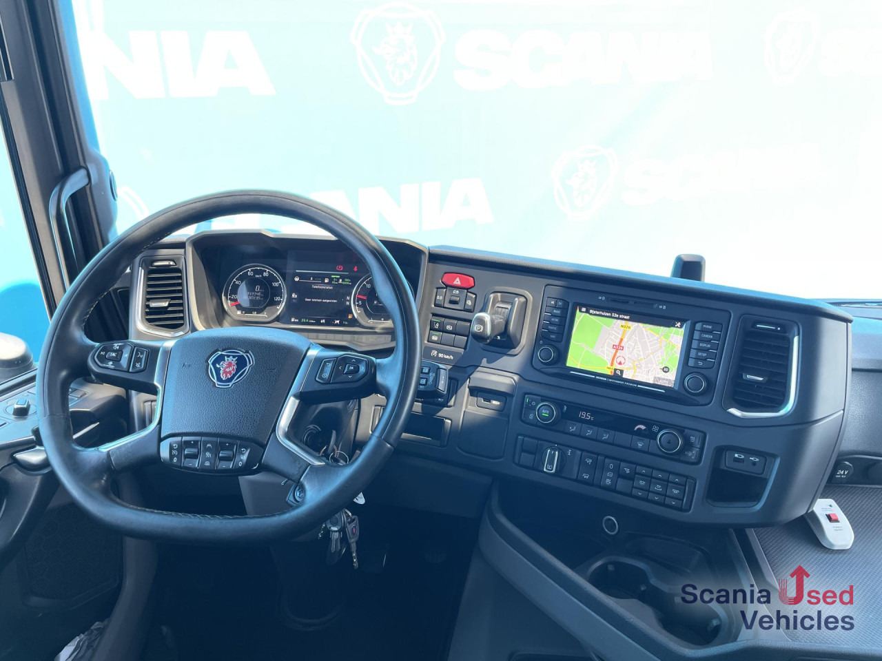 SCANIA R 500 A4x2NB RETARDER FULL AIR DIFF-L PTOV - Камион влекач: слика 4 SCANIA R 500 A4x2NB RETARDER FULL AIR DIFF-L PTOV - Камион влекач: слика 4