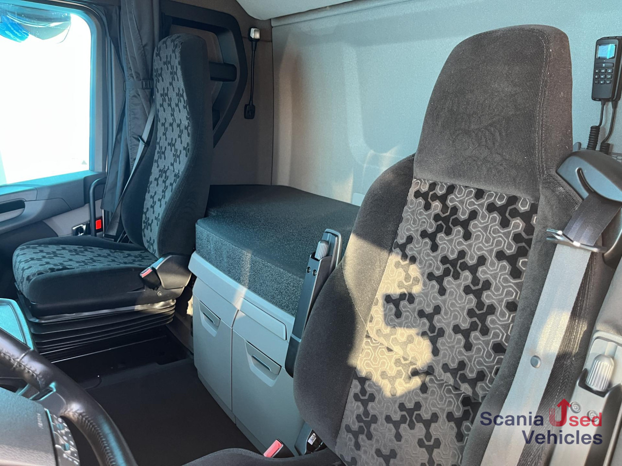 SCANIA S 500 A4x2NB DIFF-L RETARDER FULL AIR 8T ACC - Камион влекач: слика 5 SCANIA S 500 A4x2NB DIFF-L RETARDER FULL AIR 8T ACC - Камион влекач: слика 5