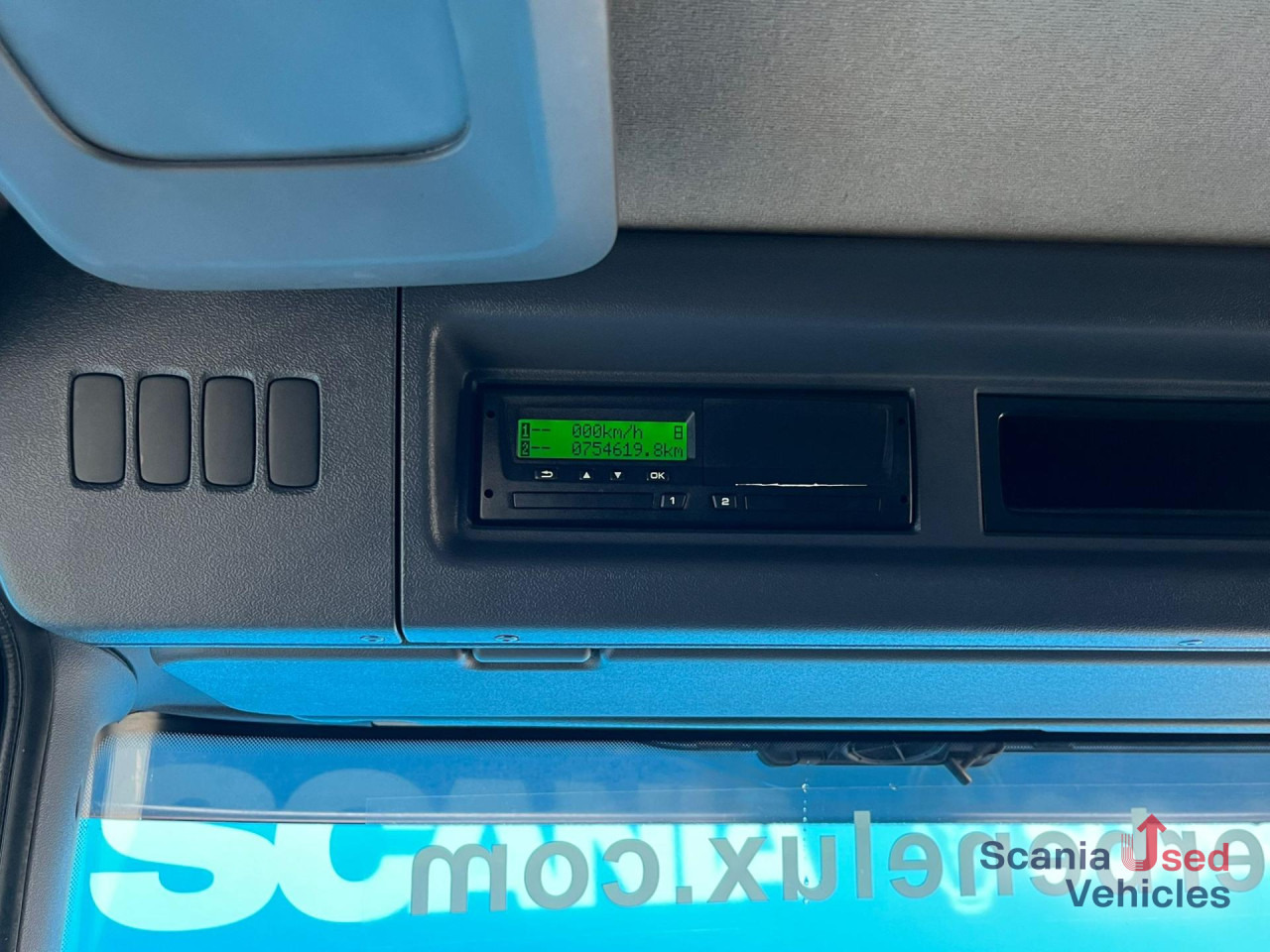 SCANIA P 280 DB4x2MNA TAILLIFT 2T BOX 750x249x230cm - Камион сандучар: слика 4 SCANIA P 280 DB4x2MNA TAILLIFT 2T BOX 750x249x230cm - Камион сандучар: слика 4