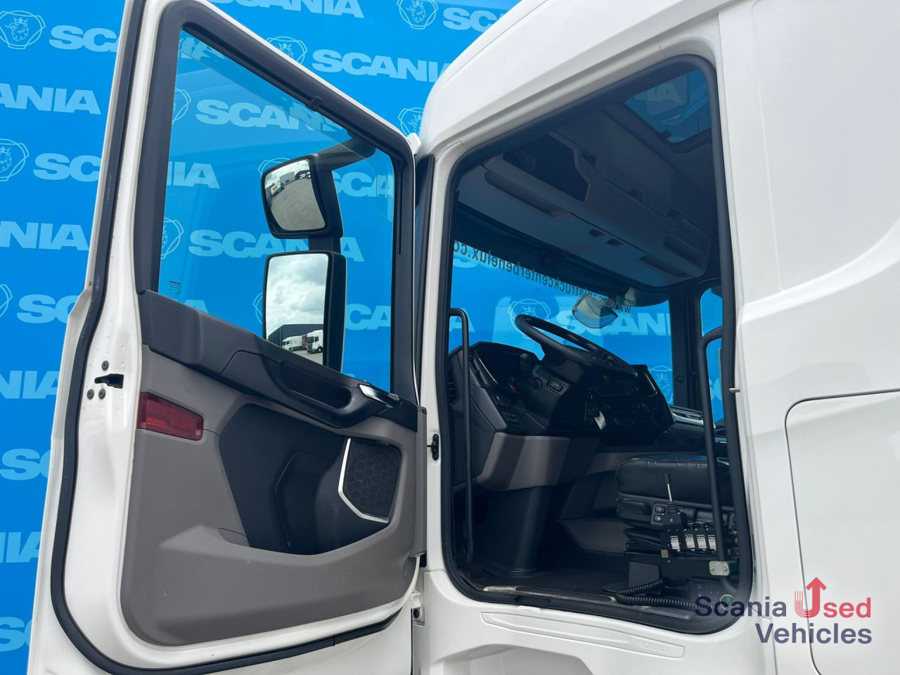 Камион со кабинска шасија SCANIA R 500 B6x2NB HOOKLIFT 20T RETARDER FULL-AIR 9T: слика 15