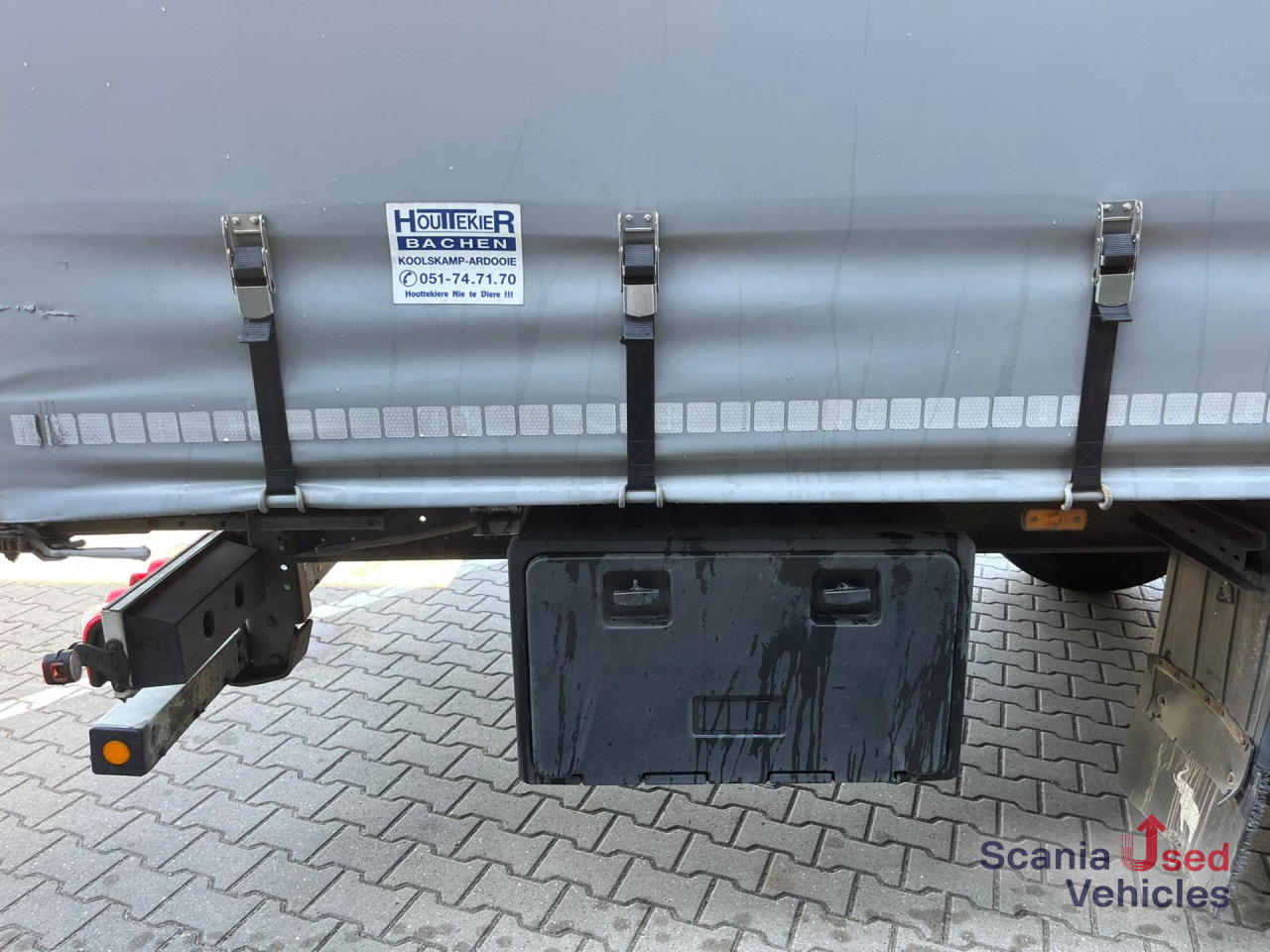 SCHMITZ SCHMITZ CURTAINSIDER 3 AXLE COILMULDE 6X STOCK - Полуприколка со церада: слика 4 SCHMITZ SCHMITZ CURTAINSIDER 3 AXLE COILMULDE 6X STOCK - Полуприколка со церада: слика 4