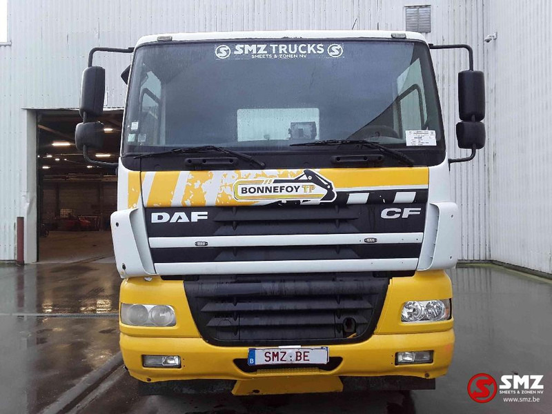 DAF 85 CF 430 6x4 euro3 - Транспортер на контејнер/ Камион со променливо тело: слика 2 DAF 85 CF 430 6x4 euro3 - Транспортер на контејнер/ Камион со променливо тело: слика 2