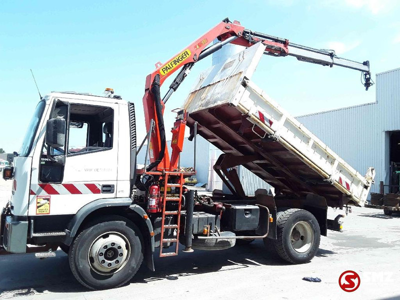 Iveco Eurocargo 150 E 18 120000km manual pump - Кипер, Камион со кран: слика 5 Iveco Eurocargo 150 E 18 120000km manual pump - Кипер, Камион со кран: слика 5