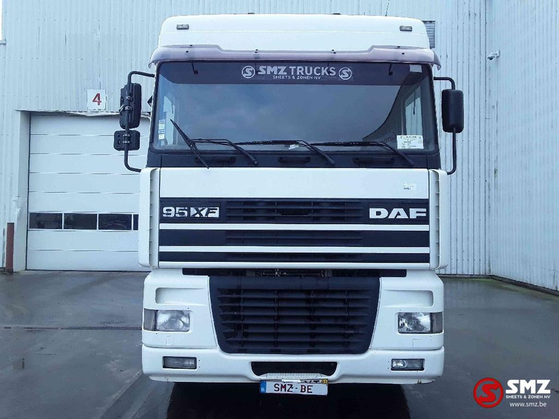 DAF 95 XF 480 Spacecab intarder - Камион влекач: слика 2 DAF 95 XF 480 Spacecab intarder - Камион влекач: слика 2