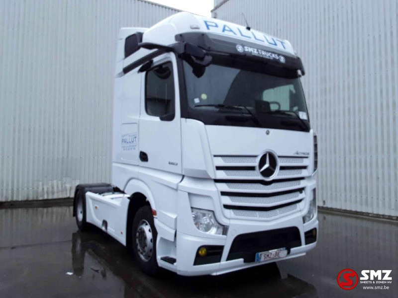 Mercedes-Benz Actros 1853 bigspace mirrorcam retarder10/04 availlable - Камион влекач: слика 1 Mercedes-Benz Actros 1853 bigspace mirrorcam retarder10/04 availlable - Камион влекач: слика 1