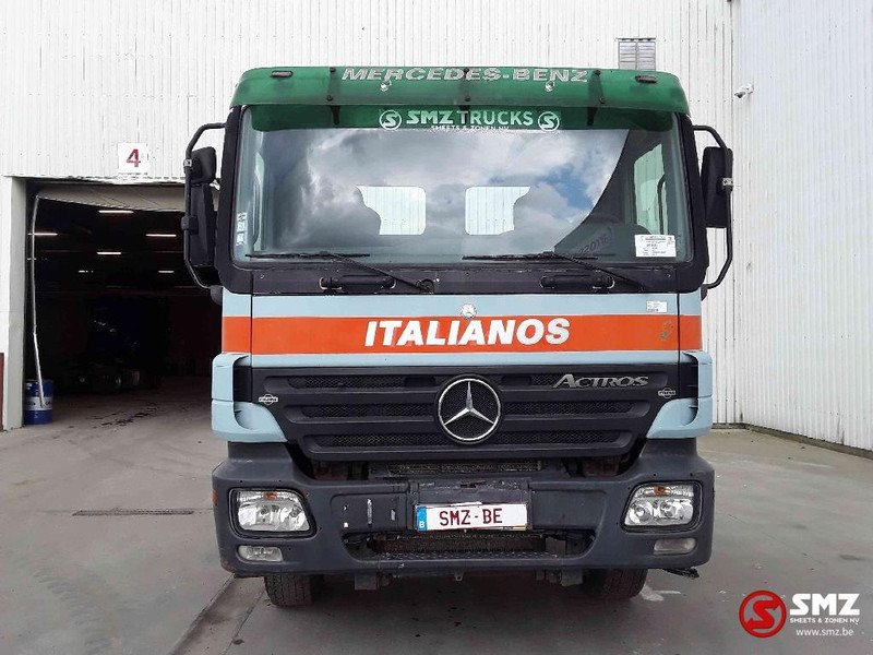 Mercedes-Benz Actros 2041 lames EPS - Камион влекач: слика 2 Mercedes-Benz Actros 2041 lames EPS - Камион влекач: слика 2