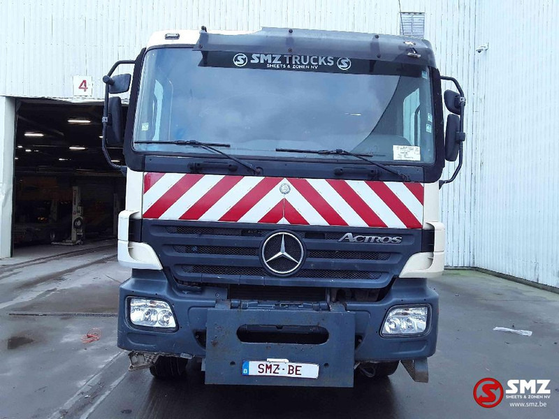Mercedes-Benz Actros 3344 manual lames - Камион влекач: слика 2 Mercedes-Benz Actros 3344 manual lames - Камион влекач: слика 2
