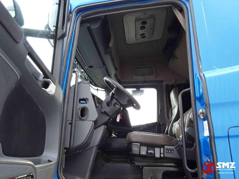 Interior photo 2: Камион влекач Scania R 500 Highline-retarderFul