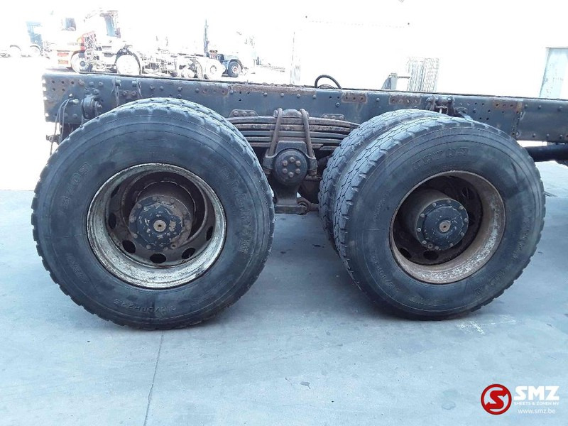 Камион со кабинска шасија MAN TGA 460 6x4 manual/pump-gear: слика 12