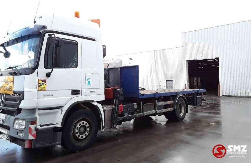 Mercedes-Benz Actros 1844 EPS - Камион со платформа, Камион со кран: слика 5 Mercedes-Benz Actros 1844 EPS - Камион со платформа, Камион со кран: слика 5