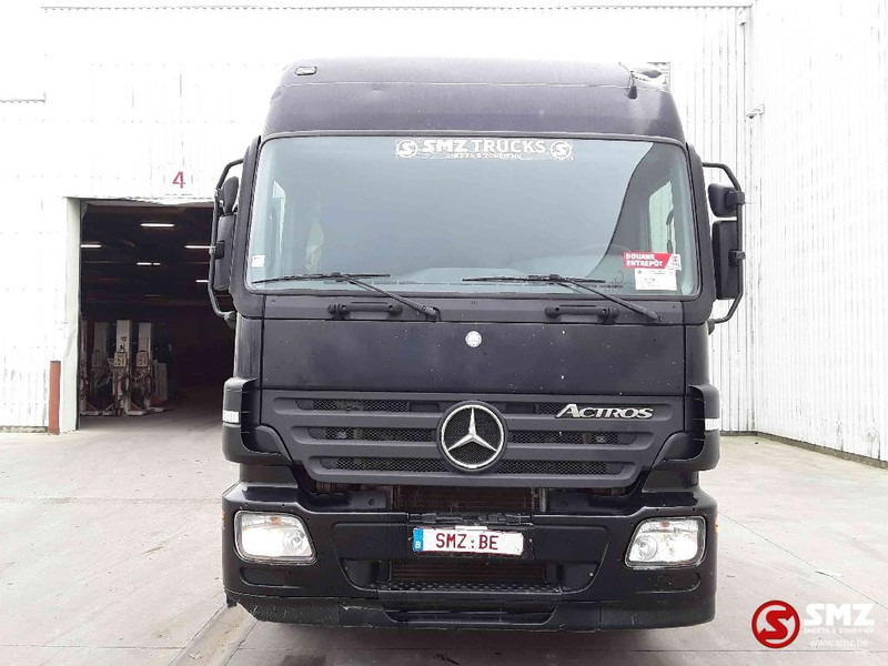 Mercedes-Benz Actros 2536 - Камион со кабинска шасија: слика 2 Mercedes-Benz Actros 2536 - Камион со кабинска шасија: слика 2