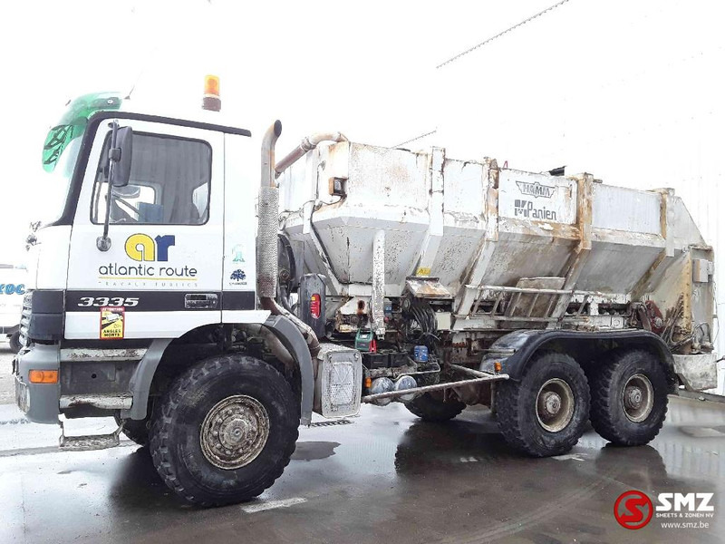 Mercedes-Benz Actros 3335 6x6 88000km manual - Камион со бетонска пумпа: слика 5 Mercedes-Benz Actros 3335 6x6 88000km manual - Камион со бетонска пумпа: слика 5