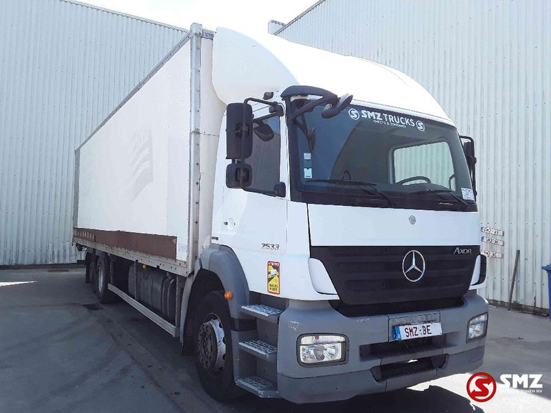 Mercedes-Benz Axor 2533 6x2 manual airco - Камион сандучар: слика 1 Mercedes-Benz Axor 2533 6x2 manual airco - Камион сандучар: слика 1