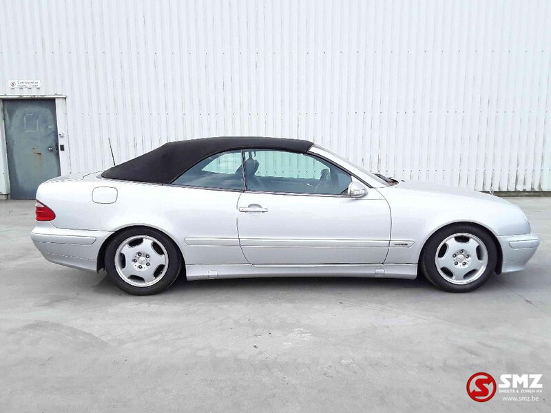 Mercedes-Benz CLK-Klasse 200 - Кабриолет: слика 4 Mercedes-Benz CLK-Klasse 200 - Кабриолет: слика 4