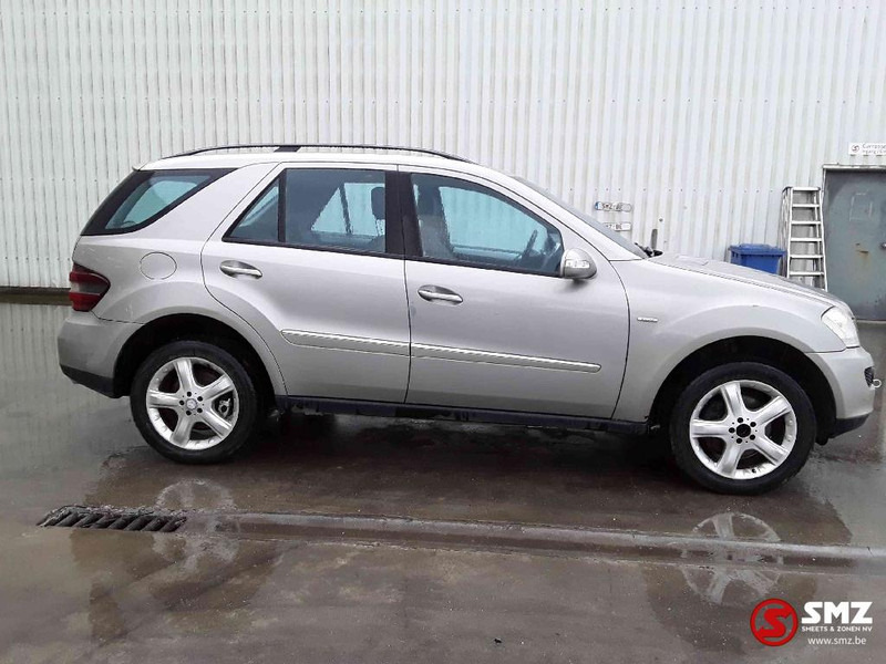 Mercedes-Benz M-Klasse ML 280 CDI - Автомобил: слика 4 Mercedes-Benz M-Klasse ML 280 CDI - Автомобил: слика 4