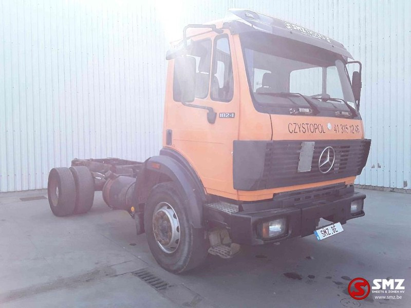 Mercedes-Benz SK 1824 lames-steel no 1922 - Камион со кабинска шасија: слика 1 Mercedes-Benz SK 1824 lames-steel no 1922 - Камион со кабинска шасија: слика 1