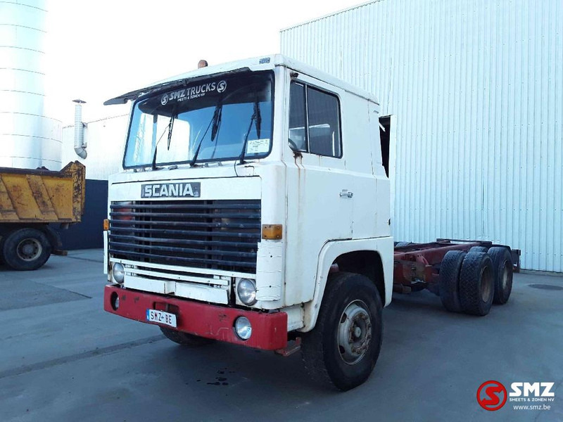 Scania 111 6x2 super lames - Камион со кабинска шасија: слика 3 Scania 111 6x2 super lames - Камион со кабинска шасија: слика 3