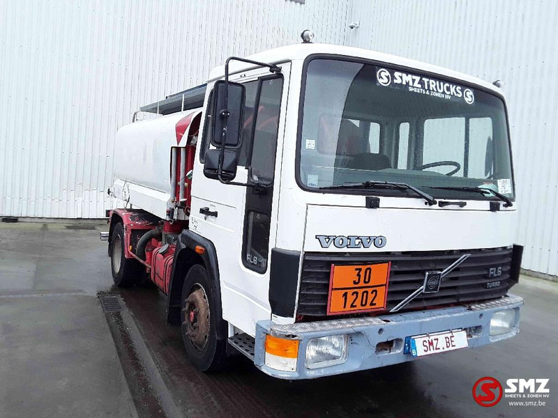 Volvo FL 6 6500l 8500 - Камион цистерна: слика 1 Volvo FL 6 6500l 8500 - Камион цистерна: слика 1
