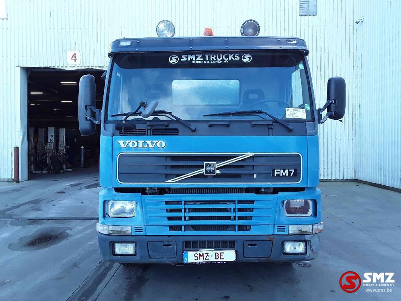 Volvo FM 320 6x2 inox - Камион цистерна: слика 2 Volvo FM 320 6x2 inox - Камион цистерна: слика 2
