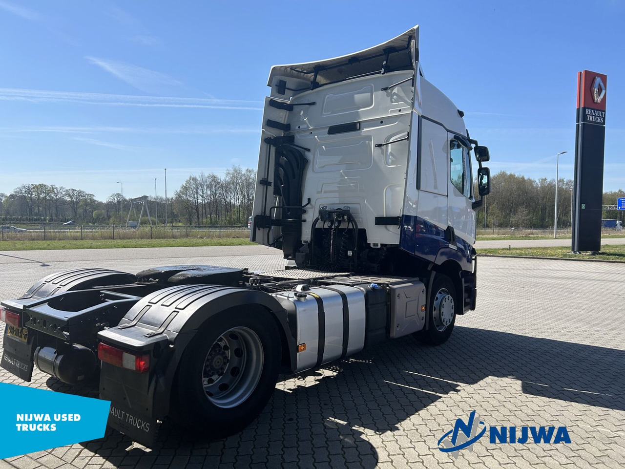 Renault T 460 4x2 Standkachel + Koelkast - Камион влекач: слика 3 Renault T 460 4x2 Standkachel + Koelkast - Камион влекач: слика 3