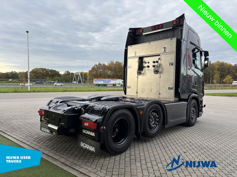 Scania S500 6x2 Low mileage + Showtruck - Камион влекач: слика 3 Scania S500 6x2 Low mileage + Showtruck - Камион влекач: слика 3