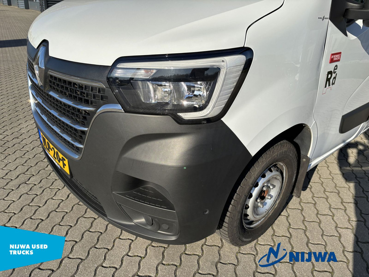 Товарно комбе Renault Master T35 150 L3H2 Navigatie + Dubbele schuifde: слика 6