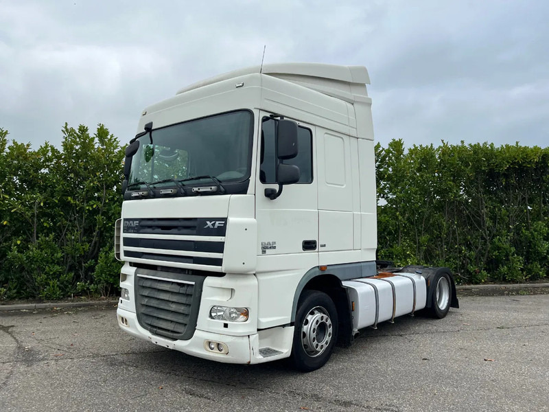 DAF XF 105 FT SC Euro5 - Камион влекач: слика 2 DAF XF 105 FT SC Euro5 - Камион влекач: слика 2