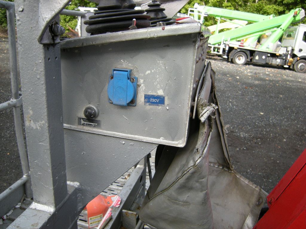 Лизинг на  Arbeitsbühne Snorkelift SB-47JRT, AH  16m Arbeitsbühne Snorkelift SB-47JRT, AH  16m: слика 27