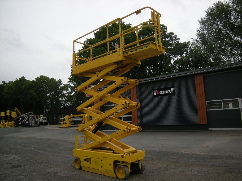 Лизинг на  Genie GS-2632, Scherenarbeitsbühne Genie 10 m Genie GS-2632, Scherenarbeitsbühne Genie 10 m: слика 8